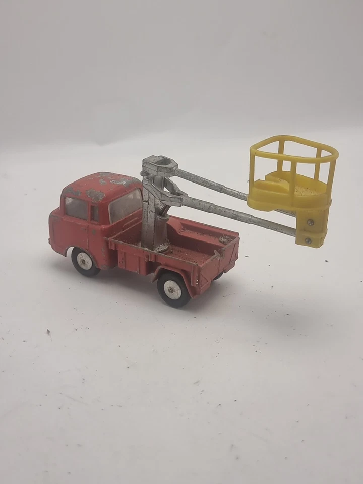 Carro de tiwer hidráulico vintage Corgi Toys Jeep FC-150 - usado Foto 4 de 4