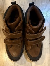 Boys Cat And Jack Boots Size 12 Brown / Navy