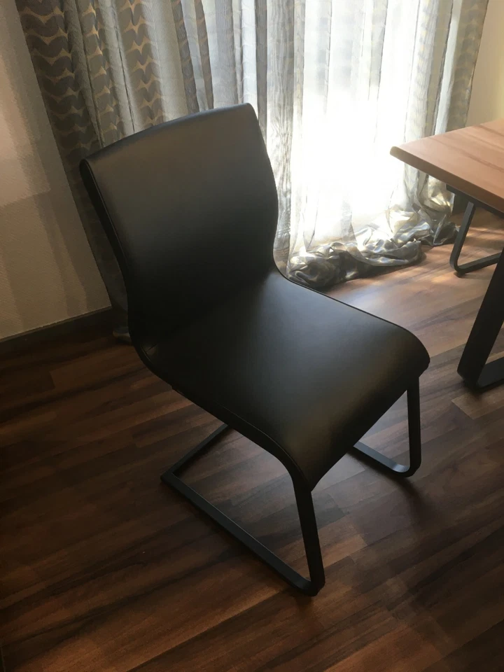 Team7 Freischwinger Magnum ,Leder schwarz, Gestell schwarz matt pulverbeschichte - Bild 2 von 3