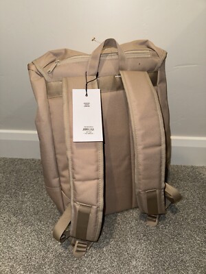 NWT Herschel Supply Co. IONA Backpack Light Taupe in Color, Versatile NWT Herschel Supply Co. Iona Backpack Light Taupe 17 main image 2