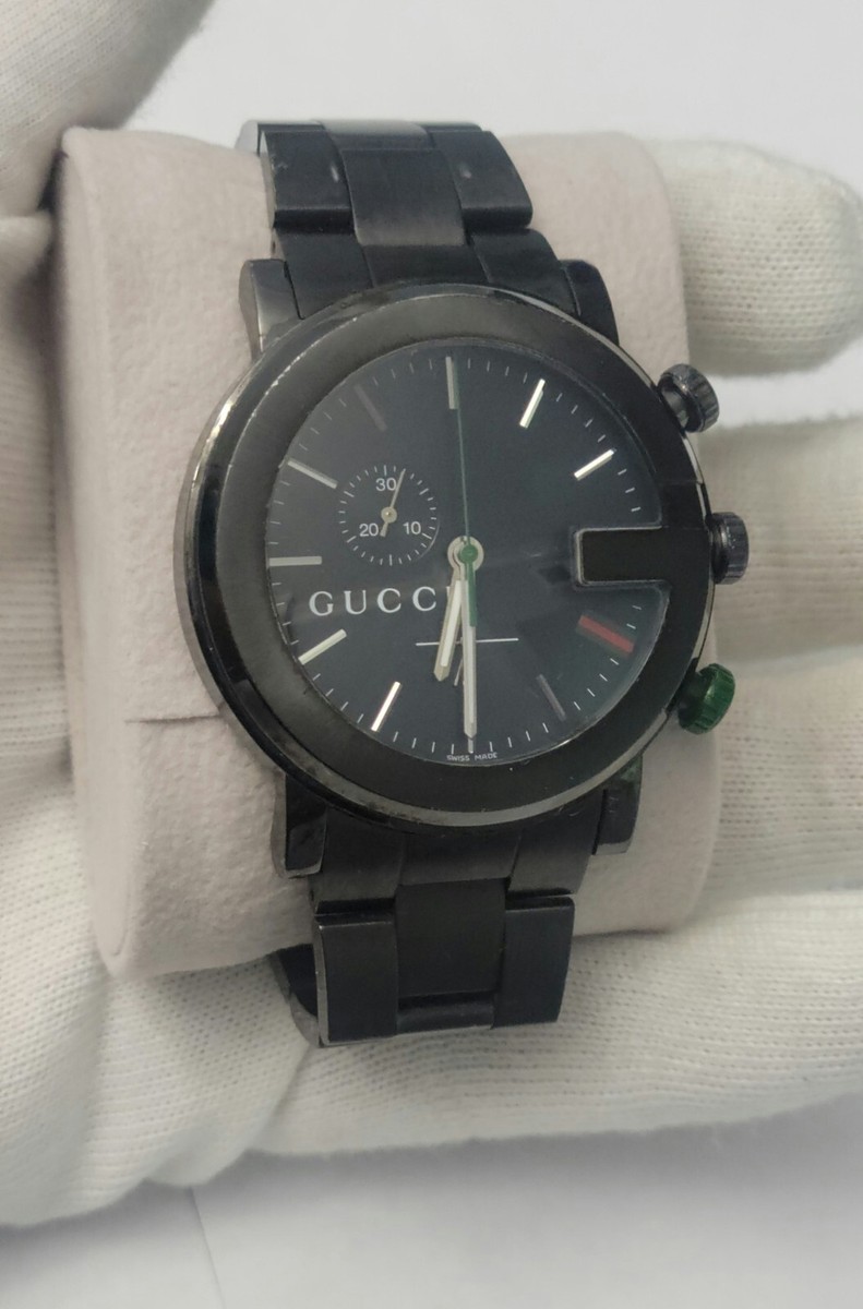 【極美品】GUCCI Gクロノ ブラック文字盤 YA101361 極美品】GUCCI Gクロノ ブラック文字盤 YA101361