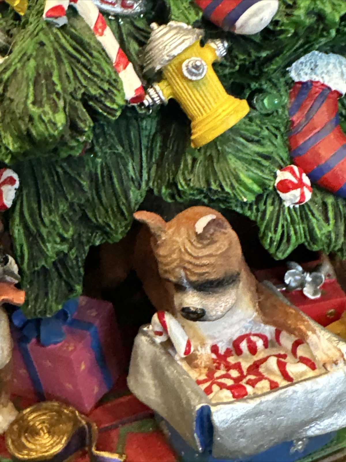 Danbury Mint Boxer Christmas Tree Missing Star And Number Of Broken