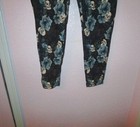 Torrid Skull Pants Size 1X Pull On Stretch Ponte Pixie Whimsigoth Dark Floral — photo 4