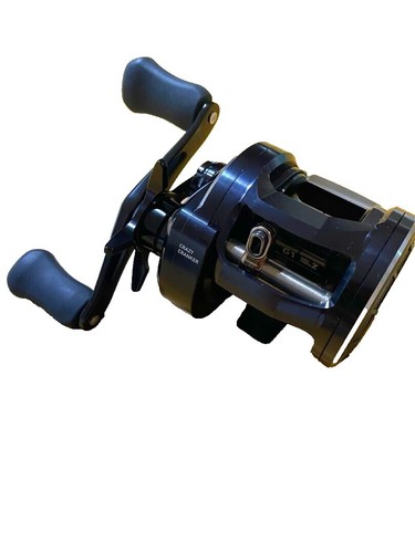 Elite 300 Low Profile Baitcasting Fishing Reel, 35lbs Drag, 5.4:1 Gear Ratio Elite 300 Low Profile Baitcasting Fishing Reel, 35lbs Drag, 5.4:1 Gear Ratio