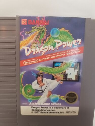 Sistema de entretenimiento Dragon Power NES Nintendo, 1986 limpio probado y funciona - Imagen 2 de 5