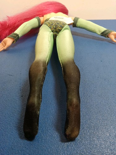 VNTG 1997 Batman & Robin Kenner Poison Ivy 12" Doll - Picture 10 of 14
