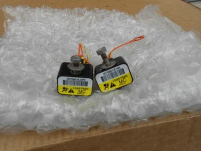 03-04 CHEVY TAHOE SUBURBAN AVALANCHE  FRONT BUMPER SENSOR SET OEM 15057506 - Bild 1 von 4