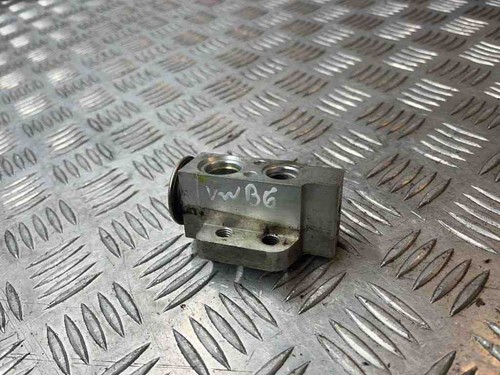 VW PASSAT B6 3C2 A/C Matrix Heater 1K0820679 1.97 Diesel 103kw 2005 30541332