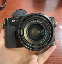 Sony Cyber-shot DSC-RX1R 24MP Full Frame Digital Camera Used