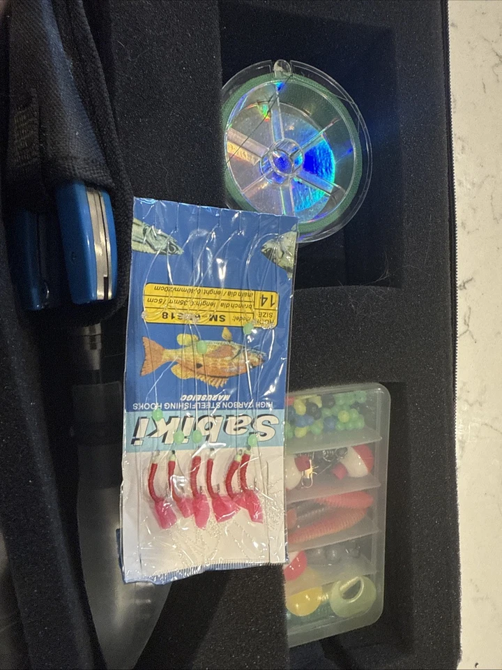 Advanced Telescopic Fishing Pole with Stainless Steel Reel - Ready to Fish Kit - Image 2 of 4