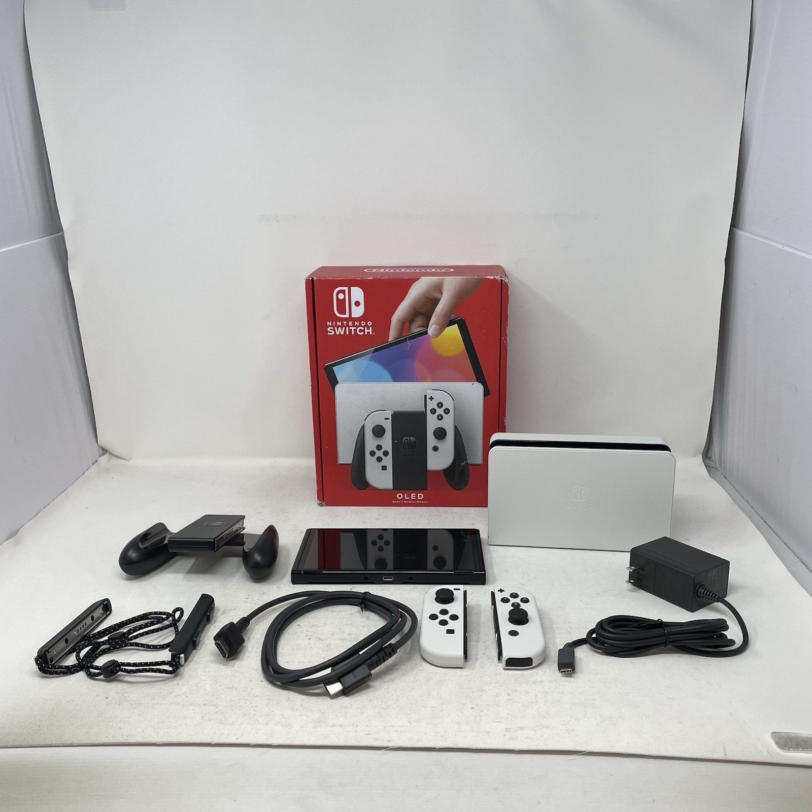 Nintendo Switch OLED Model HEG-001 Handheld Console - 64GB - White