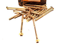 Vite per Legno a Spacco Italiano Testa Piana in OTTONE mm. 5x60 Pz. 100 MUSTAD