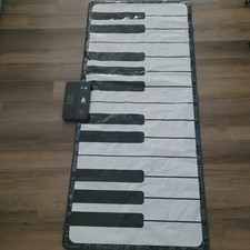 FAO Schwartz Giant Dance-on Piano