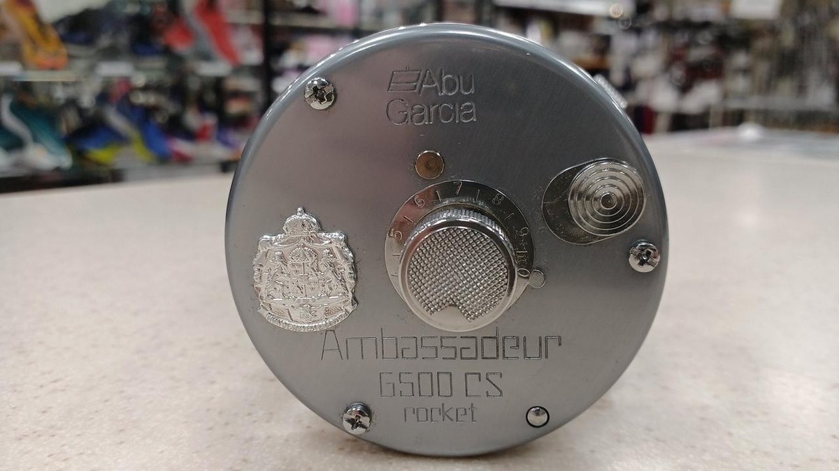 Abu Garcia Ambassadeur 6500CS Rocket Silver Baitcasting Reel Noise