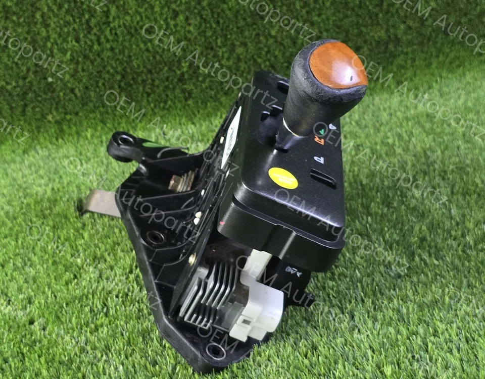 Lexus GS300 1998-2003 Automatic Transmission Floor Shifter Gear Shifter Oem Used - Image 4 of 4