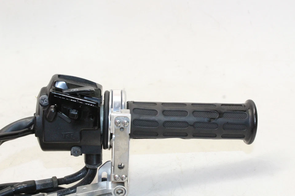 2006 Honda St1300 Right Clip On Handle Kill Off Start Switch Switches - Image 4 of 4