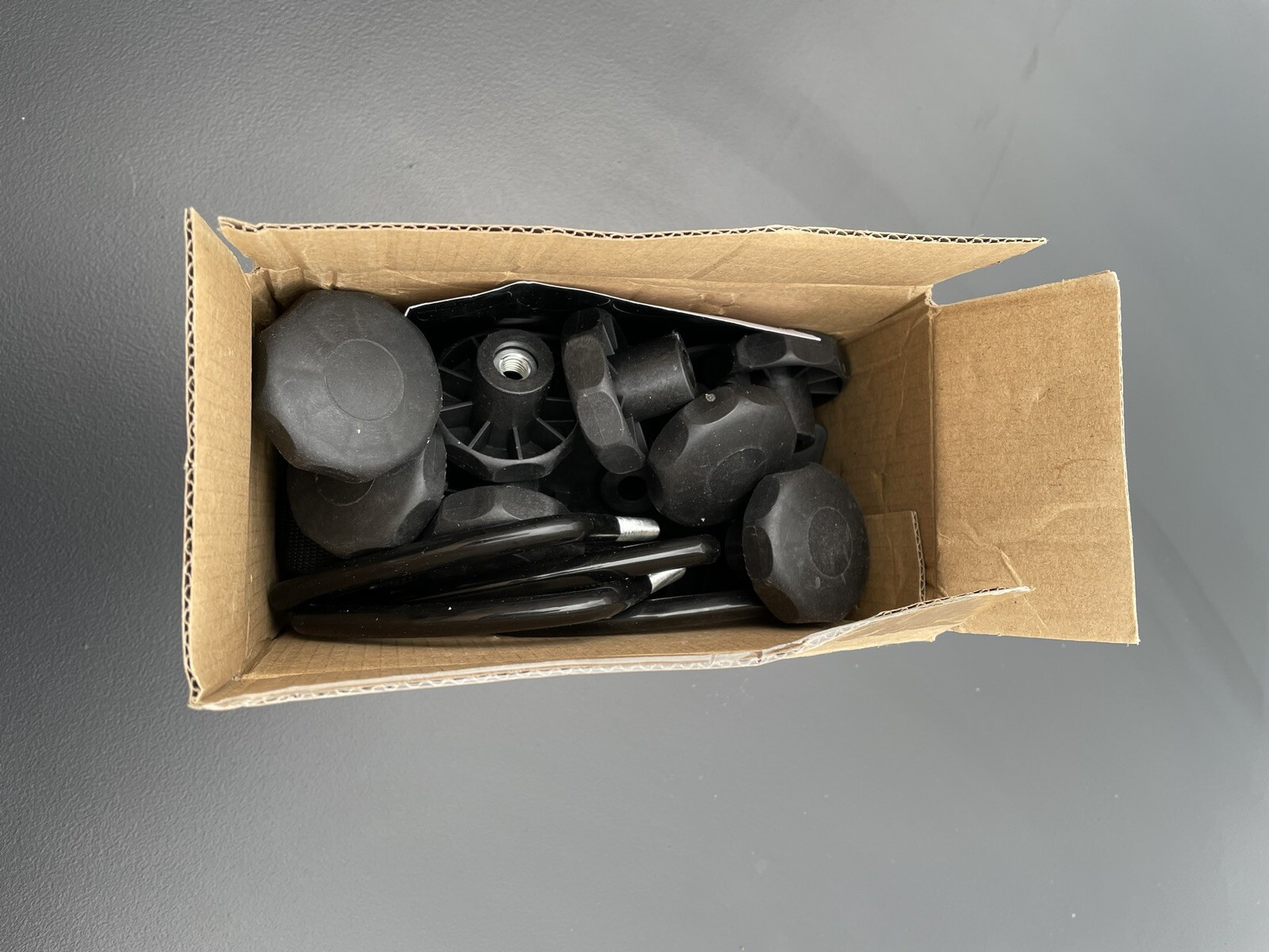 Halfords Roofbox Complete With New Ubolts Good Condition Two