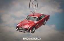 Classic Luxury 1966 Aston Martin DB5 Custom Christmas Tree Ornament Adorno