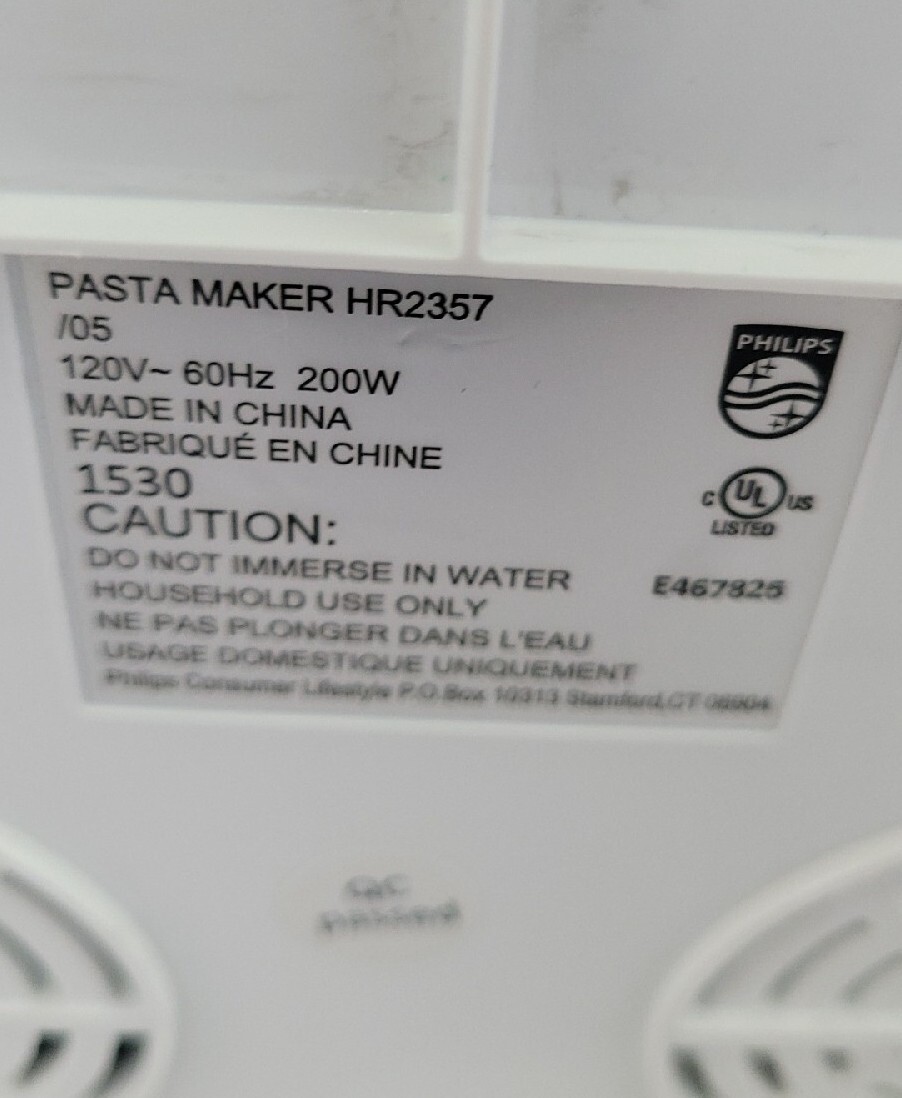 New Philips Avance Pasta and Noodle Maker Plus w/ 8 Shaping Discs