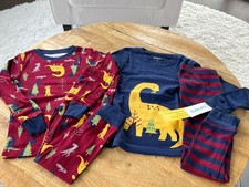 NWT Carter  s Sz 5T Pajamas Dino 4 Pcs Set Dinosaur 100 Cotton Long Sleeve NEW