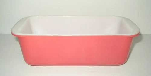 Vintage Pyrex 213 Pink 1.5 Qt Loaf Bread Pan Pink Made in USA NICE!