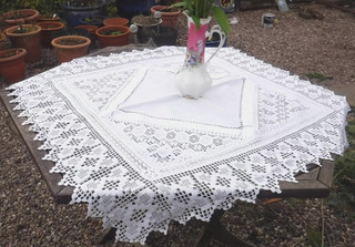 HAND MADE LINEN TABLECLOTH CROCHET CORNER AND CROCHET EDGE 1 metre Sq HANDMADE
