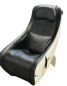 Synca Wellness CirC heated massage chair (brown) gently used