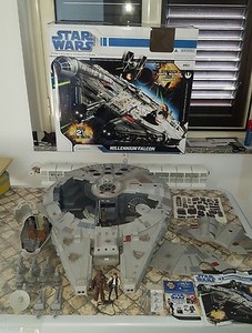 millennium falcon hasbro legacy collection