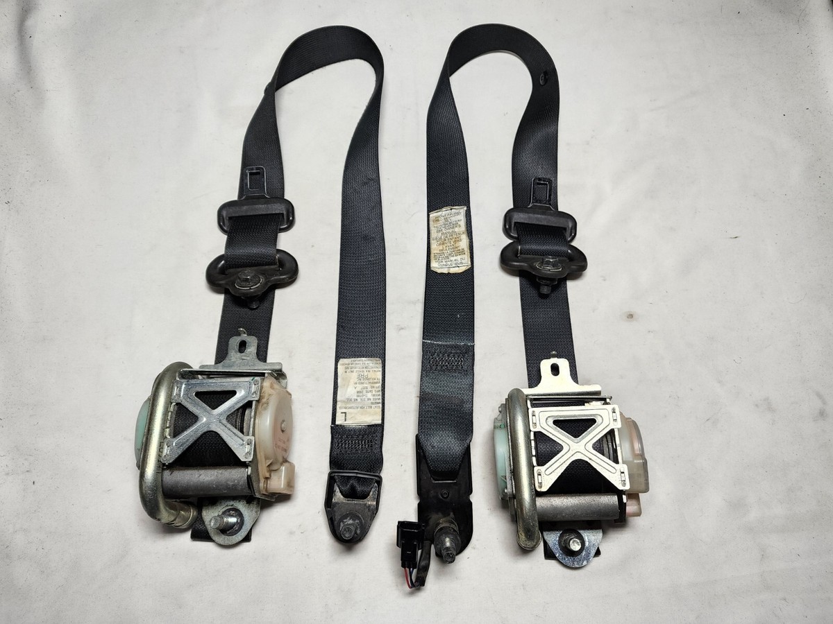 Frontier Belt Buckle 2008 Frontier Blade Buckles – Abby makes main image 3
