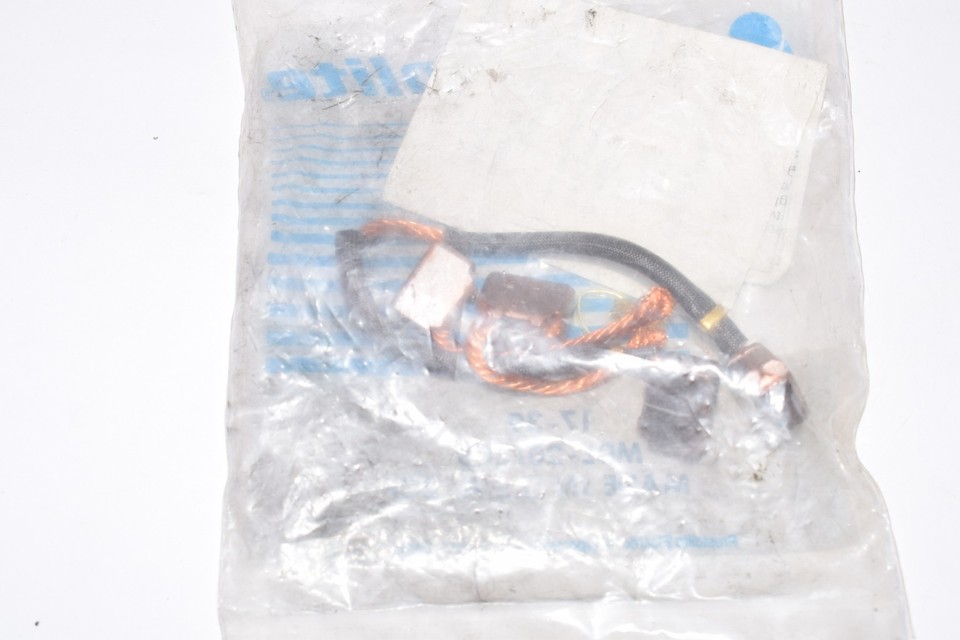 NEW Prestolite 1739, MDL2012CS Brush Holder Set For Electric Motors