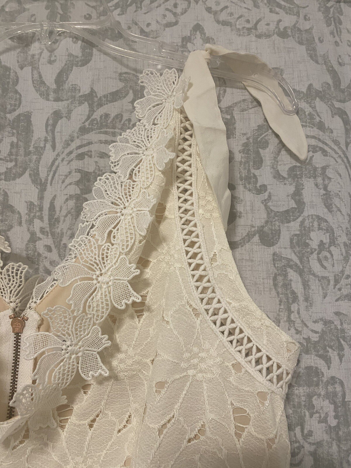 Picture 2 of 14