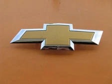2016-2018 CHEVY SILVERADO FRONT GRILLE EMBLEM BADGE LOGO SIGN 16 17 18 A38298