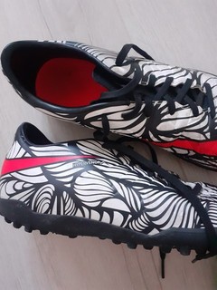 NIKE HYPERVENOM NEYMAR EDITION BLACK WHITE ORANGE FOOTBALL BOOTS SIZE 8.5