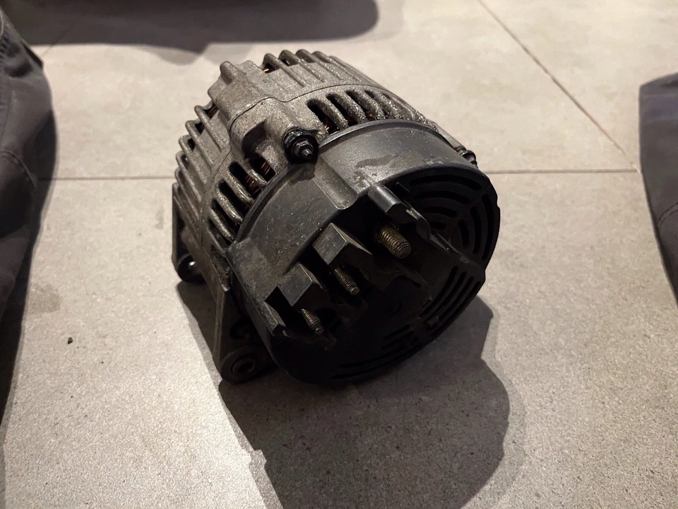 Generatore alternatore LAND ROVER RANGE ROVER II P38A 63321353 4.6 benzina 168kW - Immagine 4 di 4