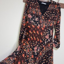 Mango MNG Maxi Dress Sz. Med Paisley Accordian Pleated Patchwork Long Sleeve 