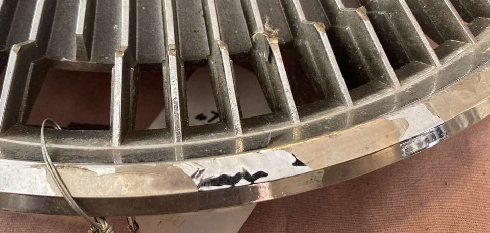 Tapacubos Pontiac Bonneville Grand Prix LeMans Parisienne 1981 1982 1983 1984 1987 Foto 4 de 4