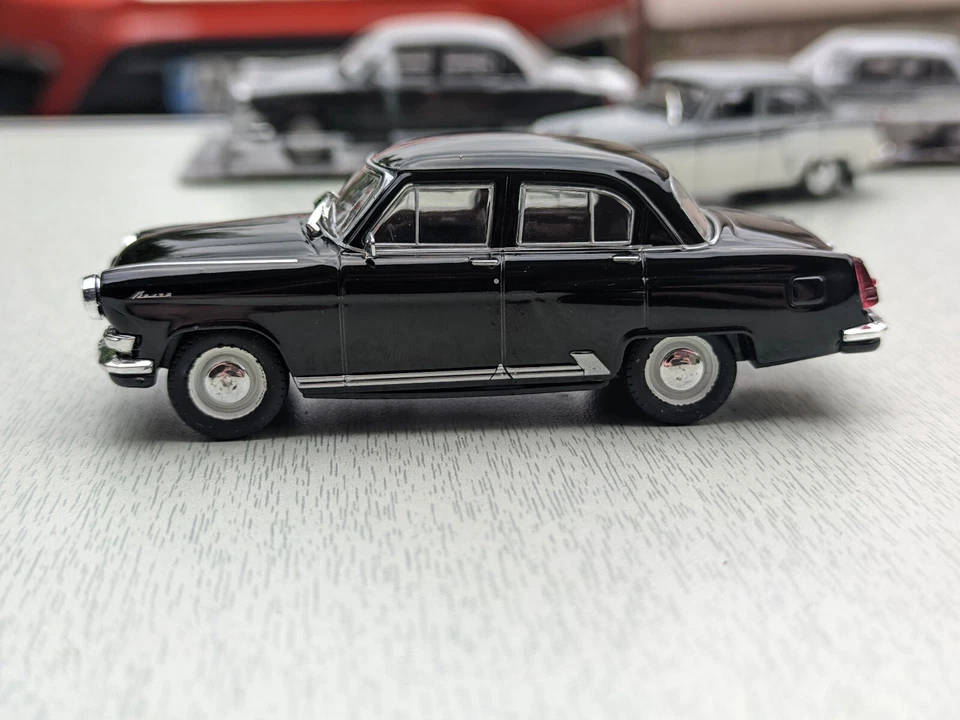 Diecast Soviet car Volga GAZ 21 Волга ГАЗ 21 DeAGOSTINI 1/43 Scale - Image 3 of 4