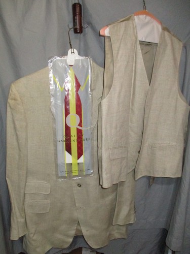 VINTAGE MENS COAT ~ 3 PC SET ~ VEST & TIE ~ ITALY ~ DUNHILL SUIT JACKET