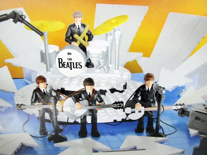 MEGA THE BEATLES Ed Sullivan Show 681ピース MEGA BEATLES ED SULLIVAN SHOW 681 PIECES LIGHTED STAGE