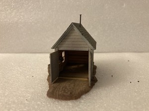 HO Scale Double Doored Garage And/Or Workshop 11984-S3067-925