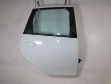 Porte arrière et accessoires Mitsubishi COLT