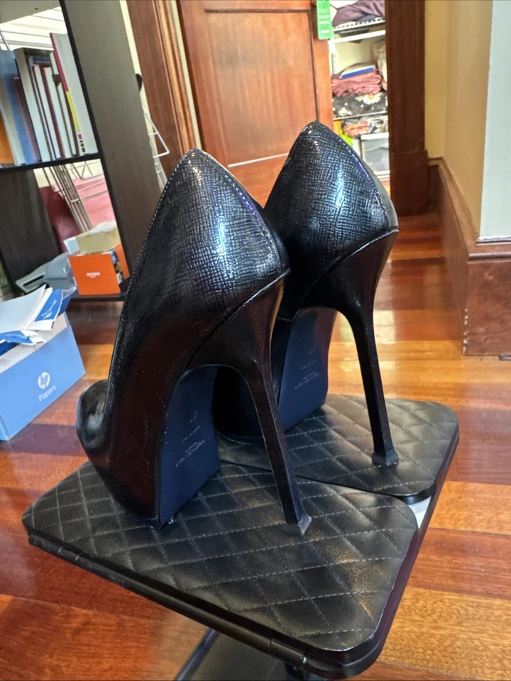 Bomba tributo YSL Saint Laurent - charol azul marino - HERMOSO ESTADO Foto 3 de 4