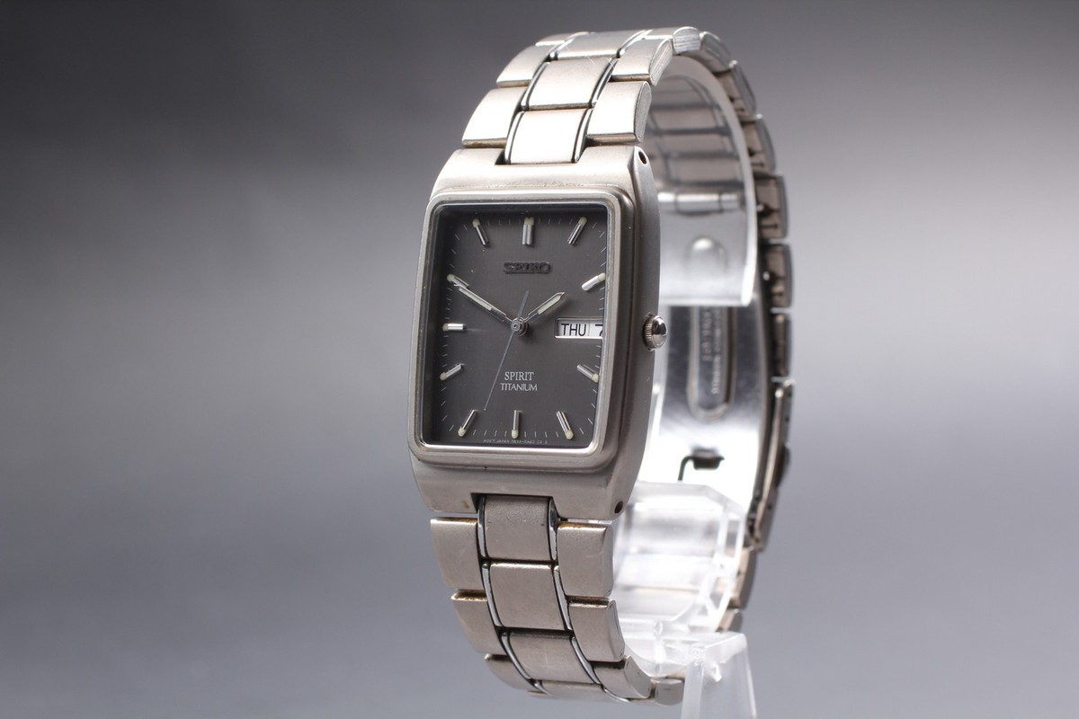 時計 SEIKO SPIRIT 7N33-5A30 TITANIUM QUARTZ Vintage 1997 [Exc+5] Seiko Spirit 7N33-5A30 Titanium Quartz