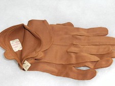VINTAGE FORMAL GLOVES TAN PENNEY'S 7.5 NYLON RIPPLE TOP 12-6324 G50-5841 4681 6J