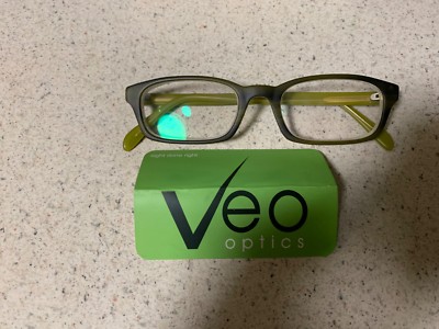 Veo Optics issued green eyeglasses P