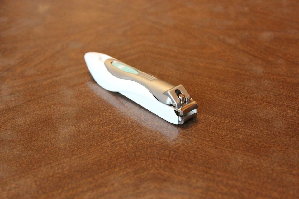 Cortaúñas Green Bell para dedos y dedos de las manos con atrapaúñas borde Seki NC-128 EE. UU. Foto 3 de 4