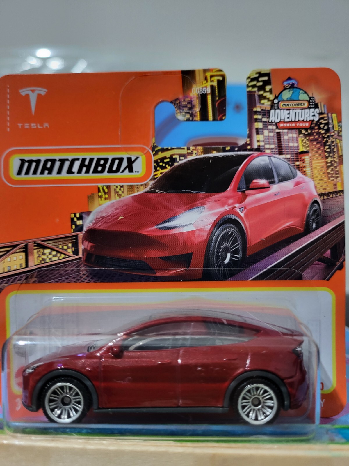 TESLA MODEL Y MATCHBOX NEW 2022 BOXED SHIPPING-image