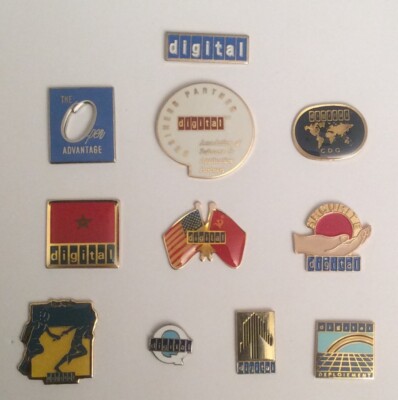 Konvolut 11 PINS DIGITAL COMPUTER ELECTRONICS COMPUTER SOFTWARE OPEN VORTEIL