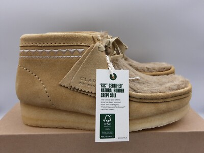 Clarks Originals 26168744 womens Wallabee faux fur/suede boots Tan