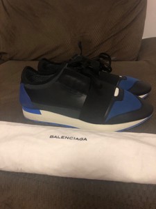 Balenciaga Track 3 0 Men s Fashion Men s Footwear Carousell